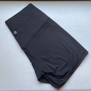 lululemon Align High-Rise Short 6", Size 8